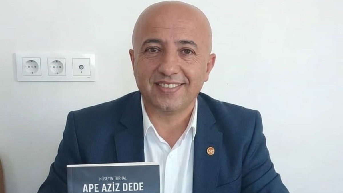 Hüseyin Turhal’ın “Ape Aziz Dede” Romanı Yayımlandı