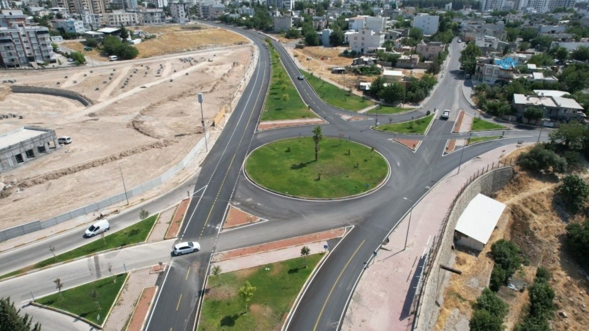 Adıyaman’da Trafiğe Akıllı Dokunuş!
Başkan Tutdere: Geleceği Düşünerek Çalışıyoruz  - Videolu Haber