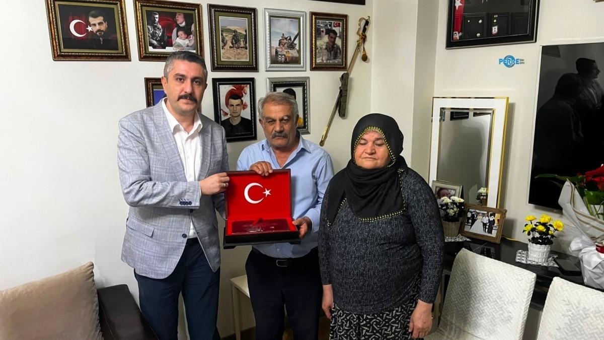 MHP’den Adıyaman'da Şehit Ailelerine Ziyaret